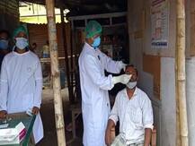 অভিনব শাস্তি! মালদায় লালারসের নমুনা সংগ্রহ করা হল ২০০ জন লকডাউন অমান্যকারীকে