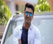 করোনায় বেকার হয়ে পড়েছেন প্রৌঢ় দম্পতি, ওষুধ জোগানোর দায়িত্ব নিলেন অভিনেতা দেব