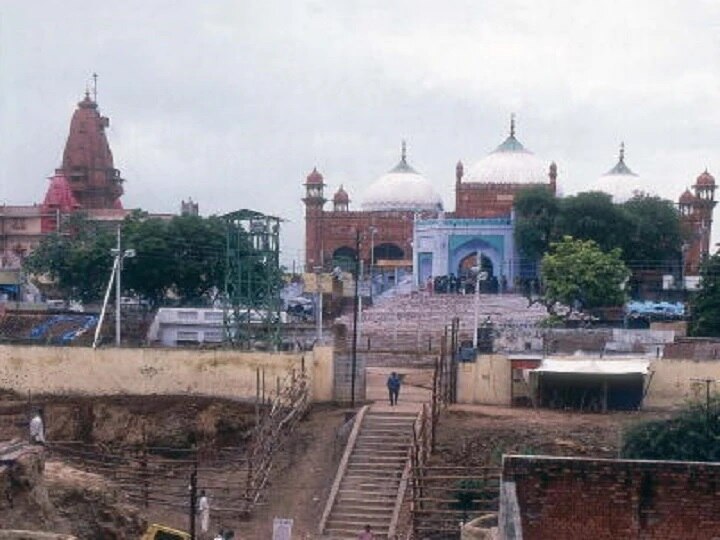 Mathura Krishna Janmabhoomi Row: Court Dismisses Plea Seeking Removal Of Eidgah Mosque মথুরায় কৃষ্ণ জন্মভূমি থেকে মসজিদ সরানোর পিটিশন গ্রাহ্য হল না আদালতে