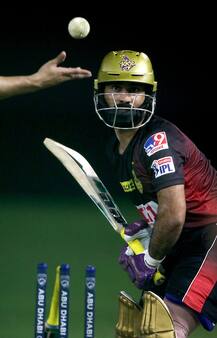 তীব্র দাবদাহকে উপেক্ষা করে আবু ধাবিতে জোরকদমে চলছে কলকাতা নাইট রাইডার্সের প্রস্তুতি শিবির, দেখুন ছবি