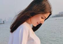 দেখুন, বেবিবাম্পের নতুন ছবি পোস্ট করলেন অনুষ্কা শর্মা, বিরাট লিখলেন, 'এক ফ্রেমে আমার গোটা পৃথিবী'