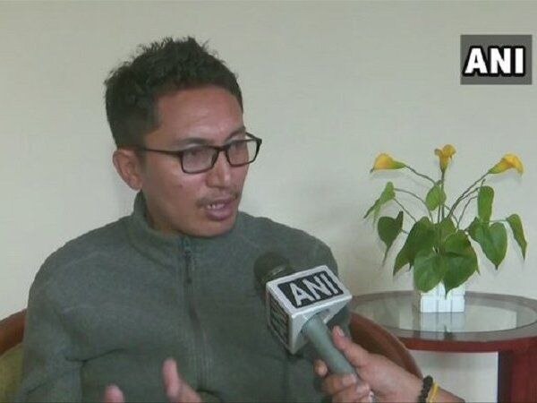 Ladakh BJP MP Namgyal tests Covid-19 positive, had met Sports Minister Kiren Rijiju on Sunday রবিবারই দেখা করেছেন ক্রীড়ামন্ত্রীর সঙ্গে, লাদাখের বিজেপি সাংসদ নামগিয়াল করোনা পজিটিভ