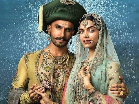 ২০১৫ সালের ডিসেম্বরে ’বাজিরাও মাস্তানি‘ মুক্তি পেয়েছিল। মুখ্য ভূমিকায় ছিলেন দীপিকা পাড়ুকোন, প্রিয়ঙ্কা চোপড়া, রণবীর সিংহ। রানি মাস্তানির বংশধরেরা ইতিহাস বিকৃতির অভিযোগ তুলে এই ছবি মুক্তির বিরোধিতা করেছিলেন। ছবিতে রানি মাস্তানির নাচের একটি দৃশ্যের বিরোধিতা করা হয়। 