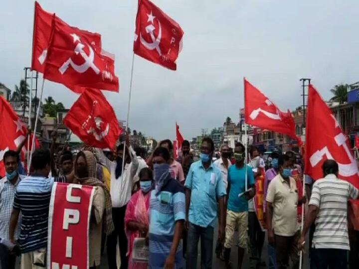 বাদ গেল না পশ্চিমবঙ্গও। লাল পতাকার ঝড় উঠল রাস্তায় রাস্তায়। সঙ্গে কংগ্রেস। এদিন পথে নামে এ রাজ্যের শাসকদল তৃণমূলও