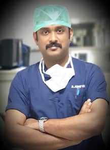 বাথরুমের দেওয়ালে লেখেন ‘সরি’, অস্ত্রোপচারের সময় ৭ বছরের শিশুর মৃত্যুতে আত্মহত্যা করলেন কেরলের এই চিকিৎসক