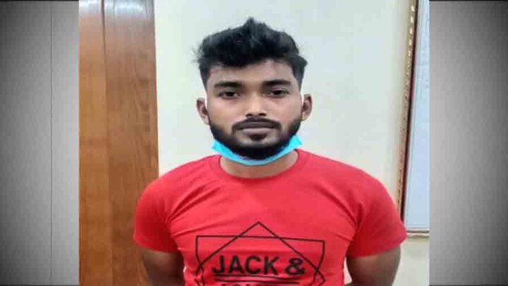 মন্ত্রী অরূপ বিশ্বাসের আত্মীয় পরিচয়ে ফেসবুকে মহিলা মডেলদের কাজের ‘টোপ’, ‘ভয় দেখিয়ে টাকা আদায়’, গ্রেফতার অভিযুক্ত Miscreant arrested for allegedly duped woman model by introducing him as relative of minister Arup Biswas