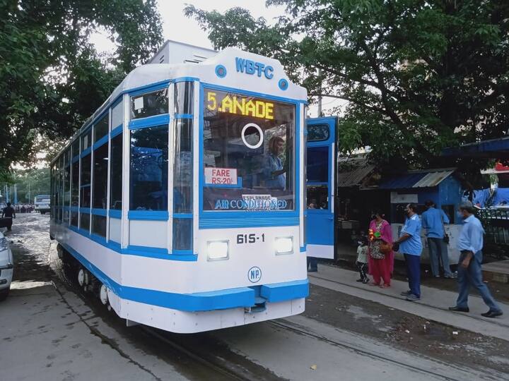 গোটা রাজ্যেরই ছোট লাইব্রেরিগুলো যখন নাভিশ্বাস তুলছে, তখন এই ট্রাম লাইব্রেরি ব্যতিক্রম হবে বলে বইপ্রেমীরা আশা করছেন।