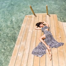 সোশ্যাল মিডিয়ায় নয়া ছবি পোস্ট মৌনির, মুগ্ধ অনুরাগীরা