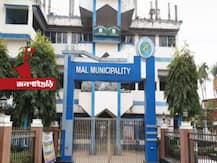 মালবাজার পুরসভার প্রধানের গাড়িতে 'হামলা', হার-আংটি 'ছিনতাই', আটক এক বিজেপি সমর্থক