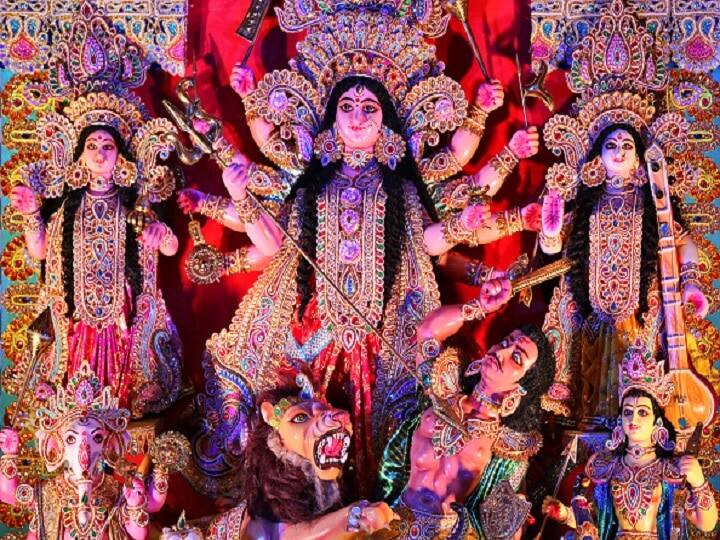 The importance of Debi Durgas various rides মা এবার দোলায় আসছেন, গমন নৌকায়, জেনে নিন কী তাৎপর্য