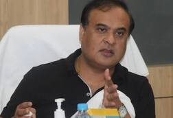 সরকারি অর্থে কোরান পড়ানো চলবে না, জানিয়ে দিলেন হিমন্ত, অসমে সব মাদ্রাসা বদলে আর সব স্কুলের মতোই হচ্ছে