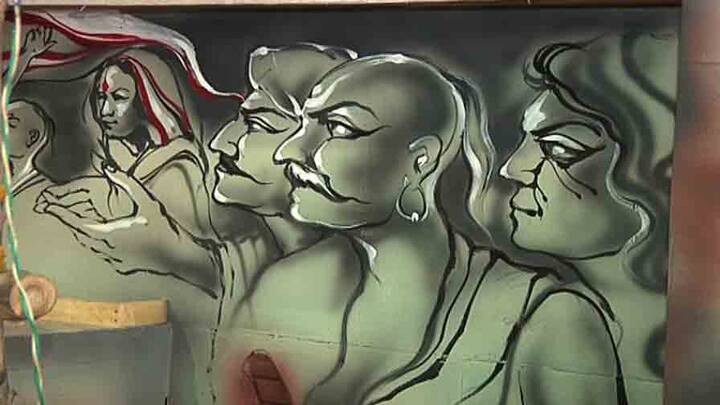 ৬ ফুটের ওপর উঁচু বেদিতে বসানো হবে প্রতিমা কে। যাতে সবাই দূর থেকে প্রতিমা দেখতে পান। বিষয়ভাবনায় - সত্যজিৎ রায়ের দেবী।