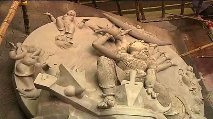 মণ্ডপে মানা হয়েছে সমস্ত কোভিড বিধি।