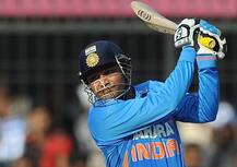 রাহুল তেওয়াটিয়াকে সুযোগ দেওয়া হলে করোনার ভ্যাকসিনও আবিষ্কার করতে পারে, ট্যুইট সহবাগের