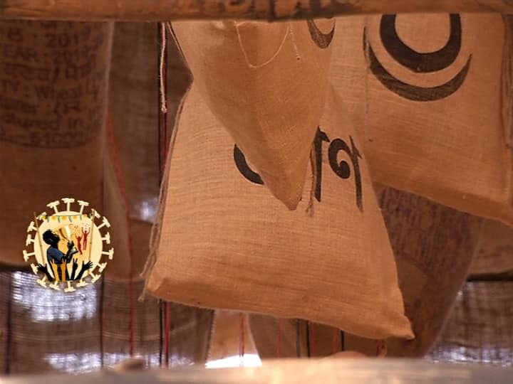 মণ্ডপের চারিদিকে থাকবে ত্রাণের বস্তা।