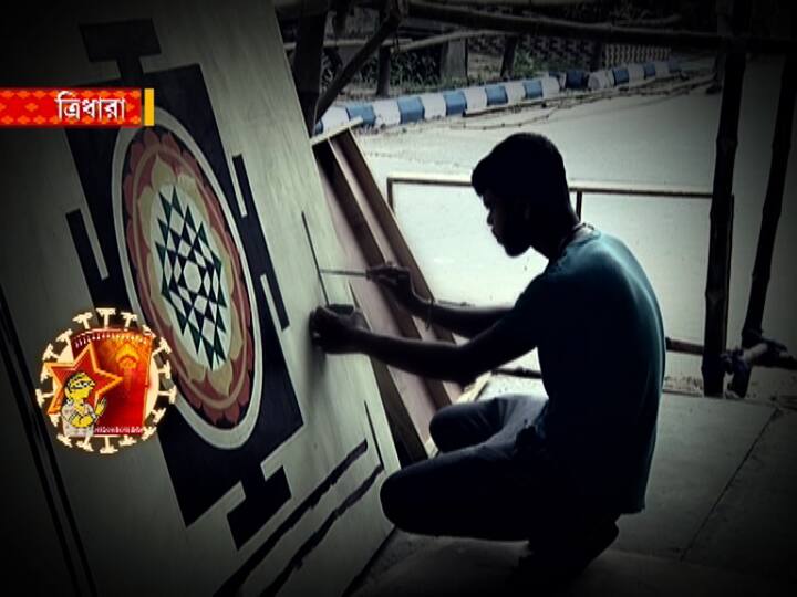 কেবল পাড়ার বয়জ্যেষ্ঠ মা-কে বরণ করবেন