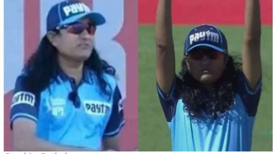 Long-haired umpire Paschim Pathak attracts attention during IPL 2020 match between KRR and SRH IPL 2020: কেউ বললেন ‘এমএসডি’, কেউ আবার ‘রকস্টার’, আইপিএলের ম্যাচে নজর কাড়লেন লম্বা চুলের এই আম্পায়ার