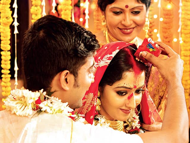 Find your ideal life partner in ABP Weddings করোনাকে হারিয়ে হোক ভালোবাসার জয়!