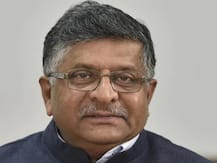 জম্মু ও কাশ্মীরের বিশেষ মর্যাদা ফেরাচ্ছি না, ‘তেরঙ্গা পতাকা তুলবেন না’, মেহবুবার হুঙ্কারের জবাবে কেন্দ্রীয় আইনমন্ত্রী