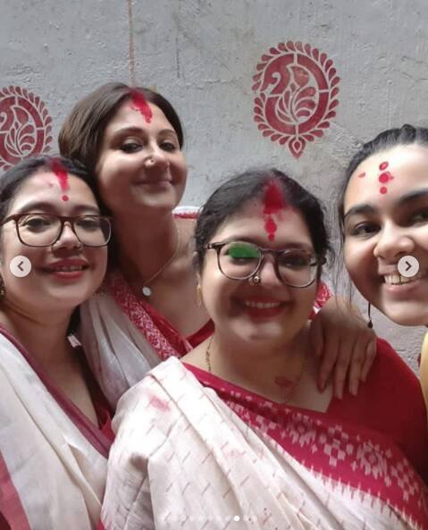 দশমীর সিঁদুরখেলা