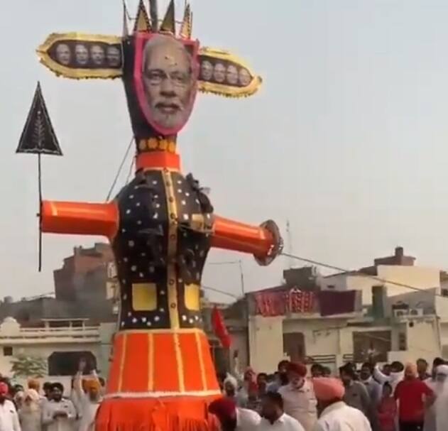 এই নিয়ে শুরু হয়েছে রাজনীতির তর্কবিতর্ক। এই ঘটনায় কংগ্রেস-সহ বিরোধী নেতাদের বক্তব্য, এটি চাষিদের স্বতঃস্ফূর্ত ক্ষোভের বহিঃপ্রকাশ। গেরুয়া শিবিরের অভিযোগ এর পিছনে হাত আছে কংগ্রেস সহ বিরোধীদেরই। 