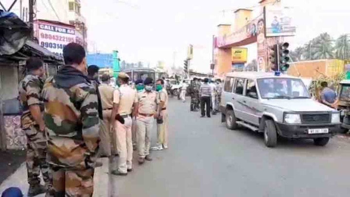 BJP has called for a 12 hours Bagnan Bandh: Police & RAF Deployed চলছে পুলিশি টহলদারি, নেমেছে র‍্যাফ, বিজেপির ডাকা বনধে আজ থমথমে বাগনান