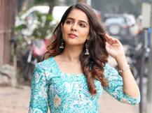 অভিনেত্রী মালবী মলহোত্রকে ছুরি নিয়ে আক্রমণ, গ্রেফতার অভিযুক্ত যুবক