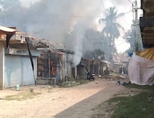 চম্পাহাটিতে বাজি কারখানায় বিধ্বংসী আগুন