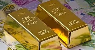 Gold prices today fall sharply, down Rs 6000 from record highs, silver slumps বিরাট পতন সোনার দামে, রেকর্ড উচ্চতা থেকে পড়ল ৬০০০ টাকা, মন্দা রুপোর বাজারেও