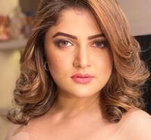 সম্পর্ক নিয়ে নিশ্চুপ শ্রাবন্তীর মন জুড়ে এখন 'সেকেন্ড বেবি', শেয়ার করলেন আগুন-ঝরানো ছবি