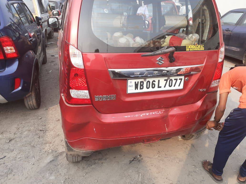 Car fraud allegation against a driver ভাড়ায় নেওয়া চালক গাড়ি নিয়ে পালিয়েছে, থানায় অভিযোগ অধ্যাপিকার