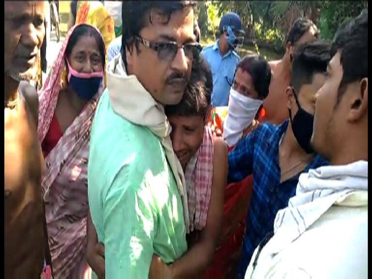 BJP worker beaten to death in East Medinipur করোনা আক্রান্ত তৃণমূল নেতা এলাকায় ঘুরে বেড়াচ্ছেন, প্রতিবাদ করায় পিটিয়ে মারার অভিযোগ বিজেপি কর্মীকে