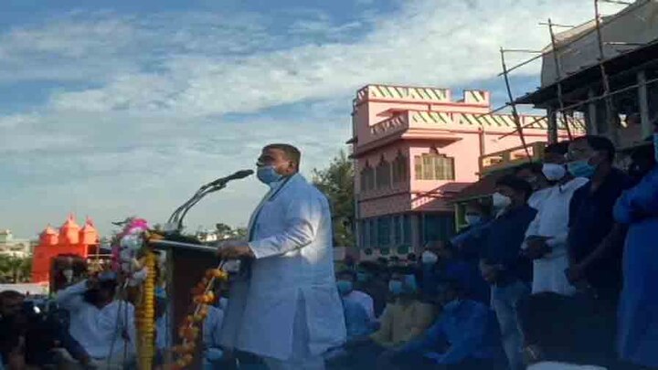 My Party My Leader: After Speculations Of His Move To BJP, TMC MLA Subhendu Adhikary praise Mamata Banerjee ‘আমার দল, আমার নেত্রী’: ঘাটালে বিজয়া সম্মিলনীতে শুভেন্দুর মুখে মমতার প্রসঙ্গ