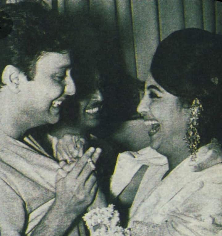 ২০১১ সালে পান দাদাসাহেব ফালকে সম্মান।