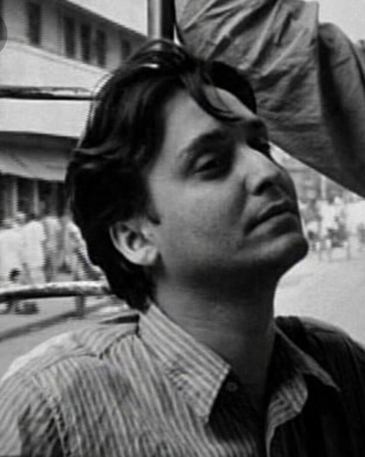 বাংলা চলচ্চিত্র জগতের অন্যতম সেরা তারকা সৌমিত্র চট্টোপাধ্যায়।