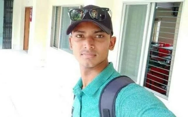 Former Bangladesh U19 cricketer Mohammad Sozib dies by suicide সুযোগ না পাওয়ার হতাশা! রাজশাহীতে ঘর থেকে উদ্ধার বাংলাদেশের ক্রিকেটারের ঝুলন্ত দেহ
