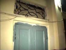 এক সময় থাকতেন সূর্য সেন স্ট্রিটে, শিয়ালদহের এই বাড়িতে এখনও উজ্জ্বল সৌমিত্রের স্মৃতি