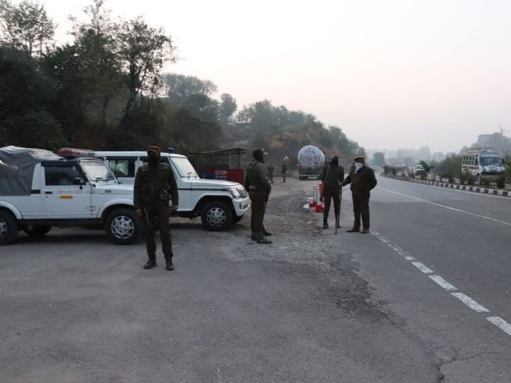 4 Terrorists Gunned Down In An Encounter Between Security Forces And Terrorists Near J&Ks Nagrota Toll Plaza Terrorists-security force encounter: কাশ্মীরে নাগরোটায় নিরাপত্তা বাহিনীর সঙ্গে সংঘর্ষ, খতম ৪ জঙ্গি   