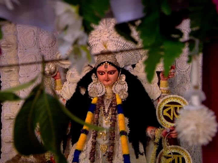 Today is new normal Jagadhatri pujo, Chandannagar to Krishnanagar- celebration in low keys due to Covid protocol চন্দননগর থেকে কৃষ্ণনগর,আজ জগদ্ধাত্রী পুজো, করোনা বিধিতে রাশ আড়ম্বরে