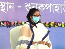 Mamata Bankura Rally: ‘সিপিএম লোভী, বিজেপি ভোগী, তৃণমূল ত্যাগী’, বাঁকুড়ার জনসভায় মমতা