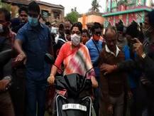 ‘এলাকার মানুষ মোদির সঙ্গে, আগামীদিনে সিঙ্গুরে পদ্মফুল!’ বিজেপির বাইক মিছিলে নেতৃত্ব লকেটের, ভোটপাখি! বিদ্রুপ বেচারামের