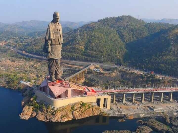 Kevadia : more tourists at Statue of Unity than Statue of Liberty, says Gujrat Official ভিড়ে স্ট্যাচু অব লিবার্টি-কে টেক্কা স্ট্যাচু অব ইউনিটি-র, দাবি আধিকারিকদের