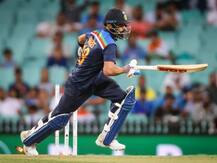 IND vs AUS : একদিনের ক্রিকেটে সচিনের রেকর্ড ভেঙে দ্রুততম ১২ হাজার রান কোহলির