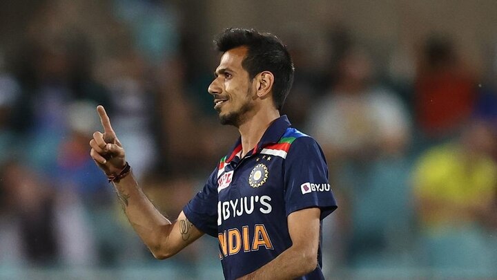 India vs Australia T20: Wanted to rectify my mistakes by seeing Aussie spinners bowl, Yuzvendra Chahal tells Mayank Agarwal India vs Australia T20: অজি স্পিনারদের থেকে শিখে অস্ট্রেলিয়ার বিরুদ্ধেই বাজিমাত, ফাঁস করলেন চাহাল