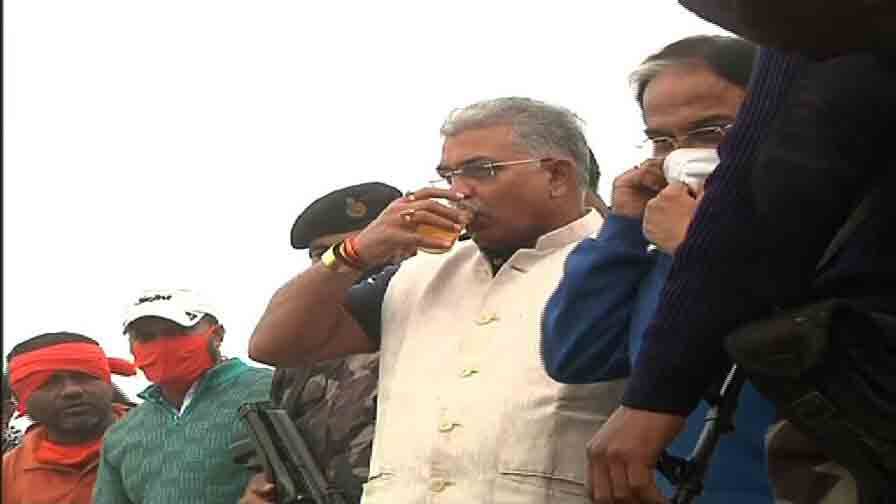 Dilip Ghosh Chai Pe Charcha: শুভেন্দুর সাংবাদিক বৈঠক নিয়ে মুখ খুললেন দিলীপ, কী বললেন তিনি? Chai Pe Charcha Dilip Ghosh Opens Up Ahead Of Suvendu Adhikari Meet The Press Today Dilip Ghosh Chai Pe Charcha: শুভেন্দুর সাংবাদিক বৈঠক নিয়ে মুখ খুললেন দিলীপ, কী বললেন তিনি?