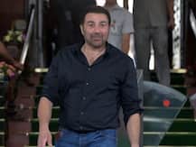 কৃষকদের স্বার্থ নিয়ে চিন্তিত বিজেপি, দলের হয়ে মুখ খুললেন সানি দেওল