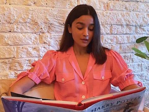 এখন তিনি হায়দরাবাদের এস এস রাজামৌলীর রাইজ অ্যান্ড রিভোল্ট ছবির শ্যুটিং করছেন।