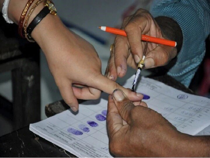 Panchayat vote in the rajasthan: Congress in first place, BJP in second place মরু রাজ্যে পঞ্চায়েত ভোট: এগিয়ে কংগ্রেস, দ্বিতীয় স্থানে বিজেপি