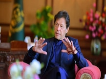 Imran Khan: ট্যুইটারে সবাইকে আনফলো করে দিলেন, ট্রোলড পাকিস্তানের প্রধানমন্ত্রী ইমরান খান