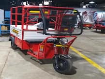 গরিবদের দেবেন টোটো রিকশা, সোনুর খুদ কামাও ঘর চালাও যোজনা